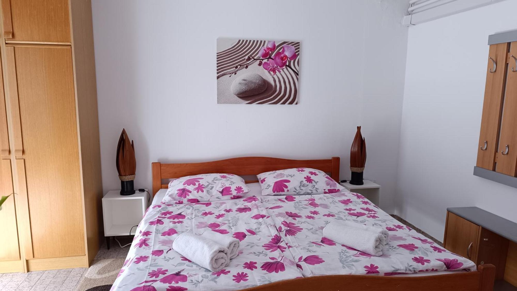 פורץ Apartments Gabriela מראה חיצוני תמונה