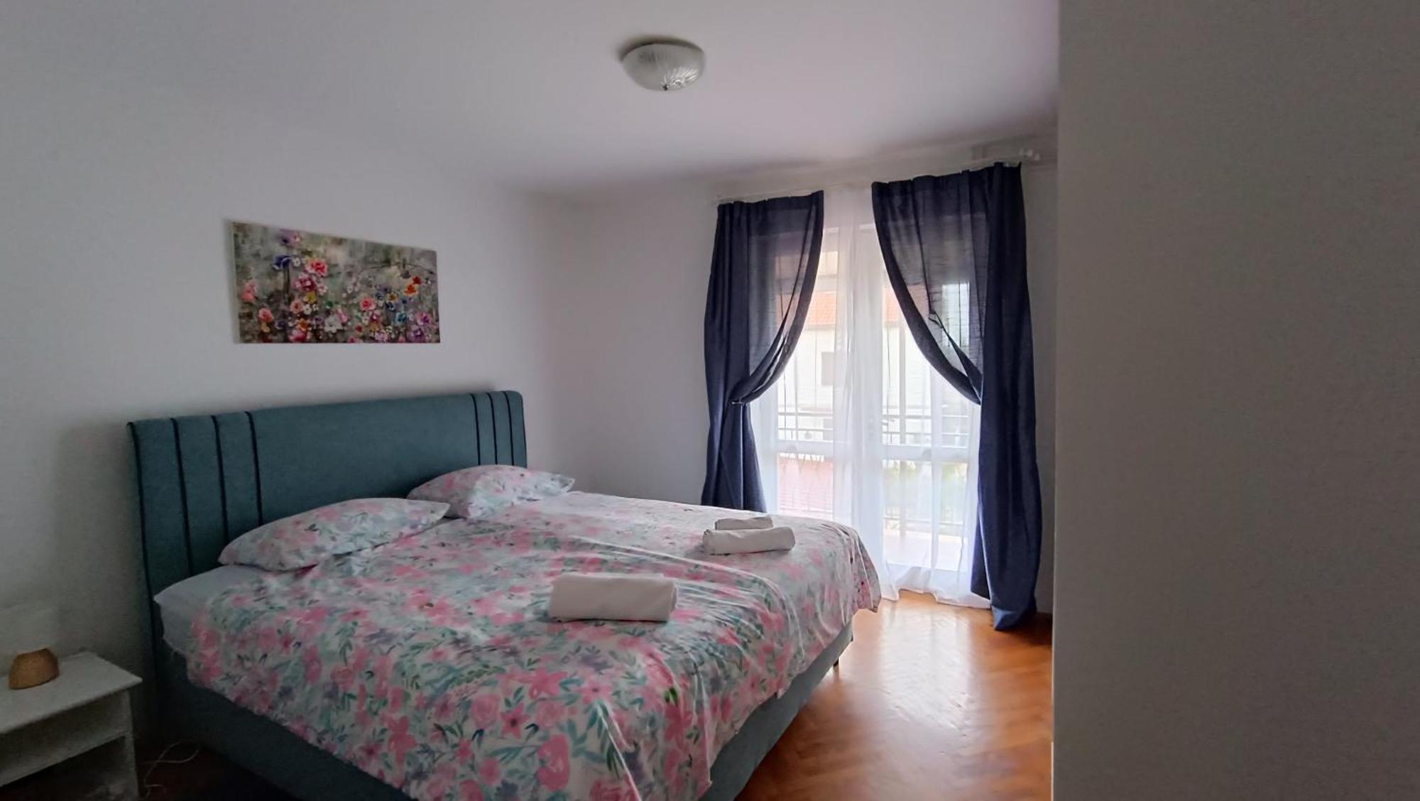 פורץ Apartments Gabriela מראה חיצוני תמונה