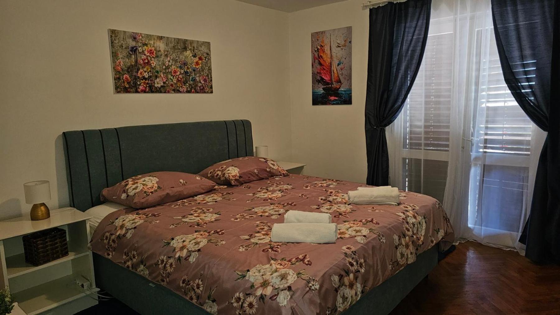 פורץ Apartments Gabriela מראה חיצוני תמונה