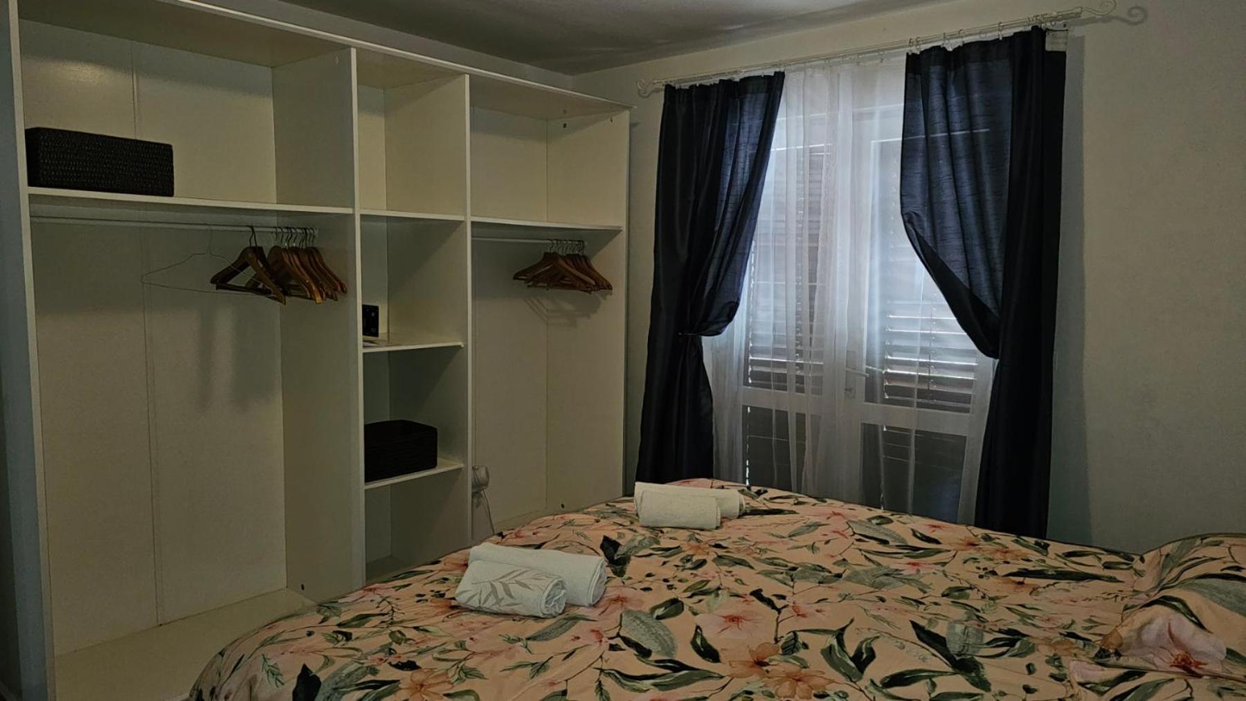 פורץ Apartments Gabriela חדר תמונה